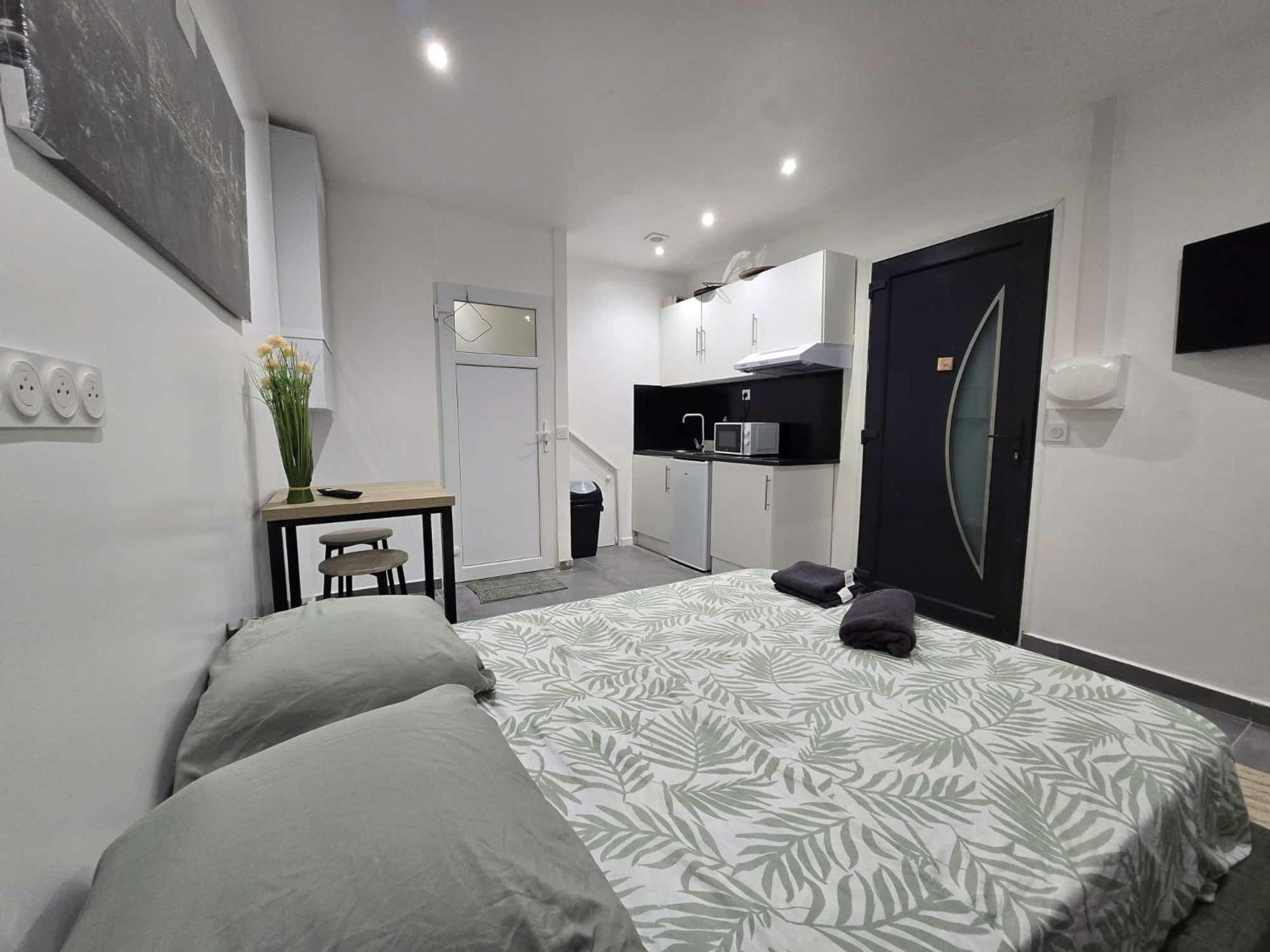 2 Studio Cosy Wifi A Meulan Luaran gambar